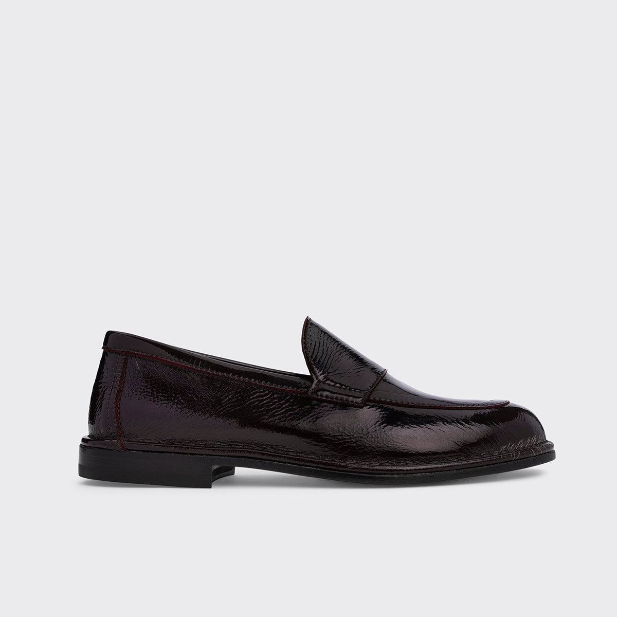 ABE07_PATENT_KID_BURGUNDY_Pier