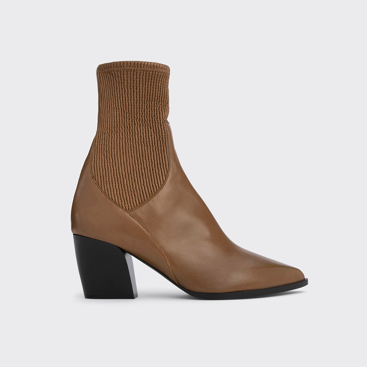 WOMEN BOOTS