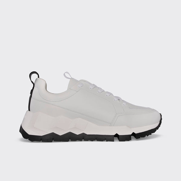 QX02Z_STREETLIFESNEAKERS-