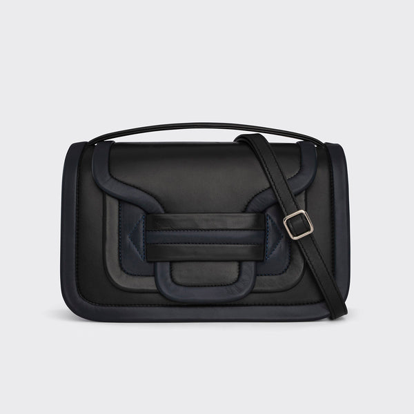 XR04_MAXIALPHAHANDBAG-